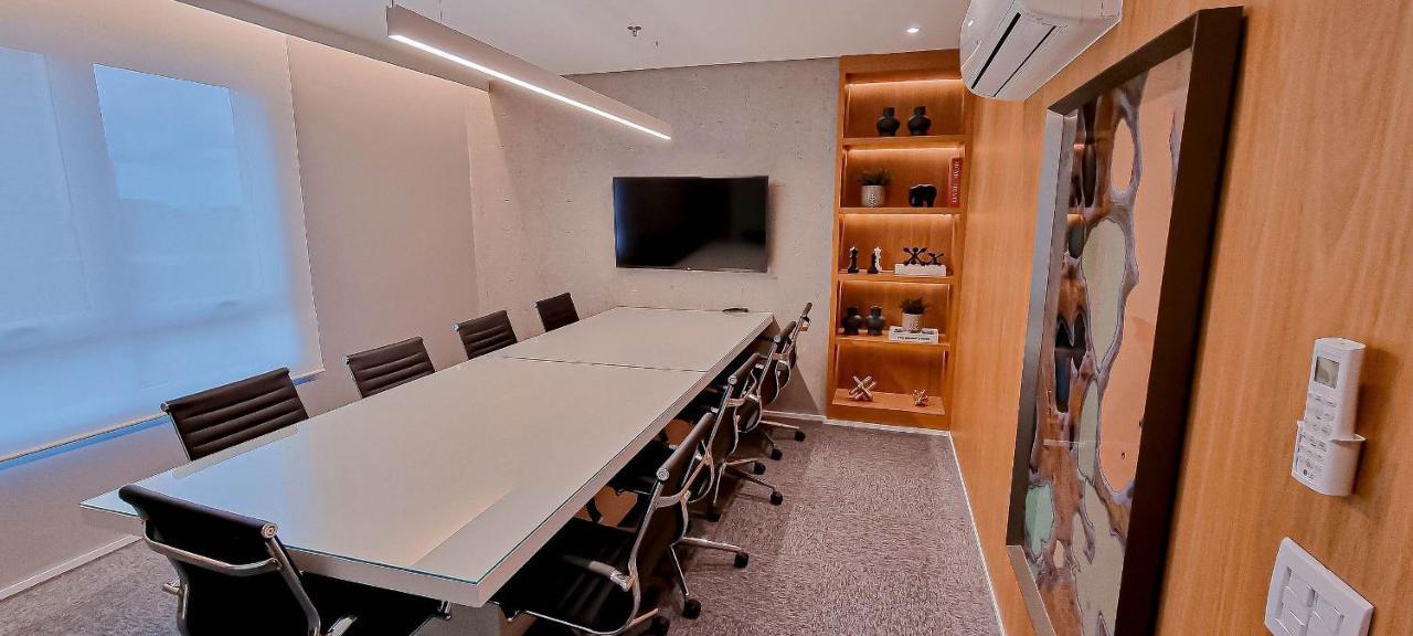 Blend Smart Style Estudios Luxuosos E Decorados 戈亚尼亚 外观 照片